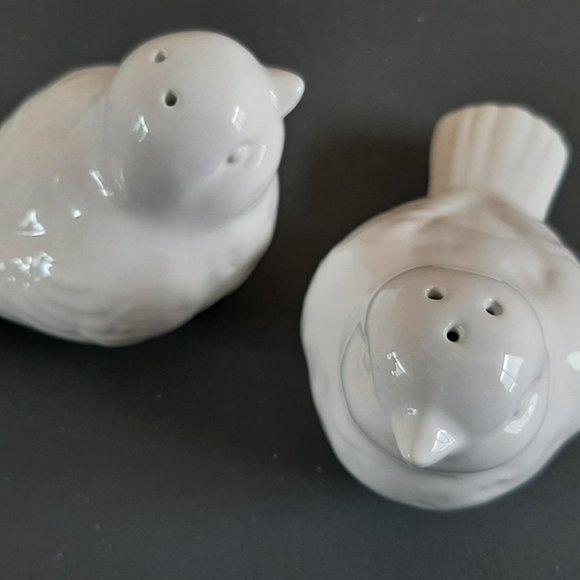 Indigo - Lovebirds Salt and Pepper Shakers - Picture 6 of 6